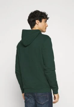 Pier One Hoodie - Dark Green 10 Pier One Hoodie - Dark Green -Herenkleding Winkel 00792592c9504e748b146dc358e091f8