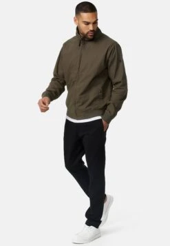 Indicode Jeans Übergangs Forty - Jas - Army 12 Indicode Jeans Übergangs Forty - Jas - Army -Herenkleding Winkel 0397e07724a049b784e5b44488be70f4