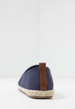 Pier One Rena Espadrille Unisex - Espadrilles - Dark Blue 14 Pier One Rena Espadrille Unisex - Espadrilles - Dark Blue -Herenkleding Winkel 2c00e9d984504d77b812e8ffd7e16bdf