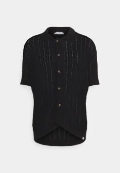 Les Deux Garrett Knitted Shirt - Vest - Black 12 Les Deux Garrett Knitted Shirt - Vest - Black -Herenkleding Winkel 2ee1fdb1729f43b48e2862afbd4b9fab