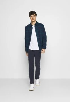 Pier One Overhemd - Dark Blue/Teal 9 Pier One Overhemd - Dark Blue/Teal -Herenkleding Winkel 55f2ac48a5ab48c486122bf300725906