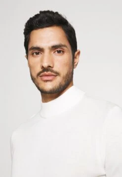 Pier One Trui - White -Herenkleding Winkel 5f0d1b0fc9994eb4a0ce0d288748551c