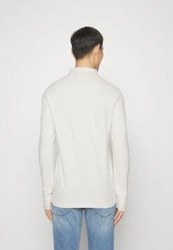 Boss Passerby - Poloshirt - Light Beige Seven 9 Boss Passerby - Poloshirt - Light Beige Seven -Herenkleding Winkel 68cd38f1a7374033b6cecc0e6d37bbb2