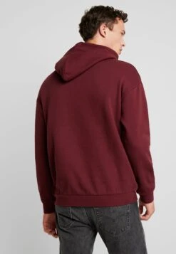 Pier One Hoodie - Bordeaux 10 Pier One Hoodie - Bordeaux -Herenkleding Winkel 6fe908a29d5a4d61827d3113887abc4b