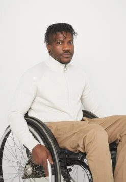 Pier One Vest - Off White 13 Pier One Vest - Off White -Herenkleding Winkel 71d3668adaf443ab9b811ddde92452be