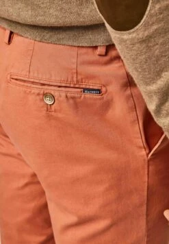 Hackett London Core Kensington - Chino - Orange 10 Hackett London Core Kensington - Chino - Orange -Herenkleding Winkel 77516dde7d904fa8acf7dd8e9d97fcfc