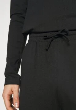 Pier One Pyjama - Black -Herenkleding Winkel 842cc55e81224f6ca06ad94aae25d25c