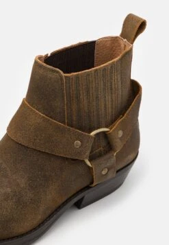 Cowboy-/Bikerlaarsjes - Roc Whisky 13 Cowboy-/Bikerlaarsjes - Roc Whisky -Herenkleding Winkel 8da8c1a73ffc4e8295d74ad389e202f5