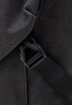 Pier One Schoudertas - Black 10 Pier One Schoudertas - Black -Herenkleding Winkel 9006a85b995d4bd8997c23dfa685e91f