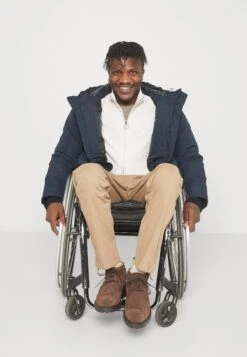 Pier One Vest - Off White 15 Pier One Vest - Off White -Herenkleding Winkel 90d97e053d224200bd224084b6e217cc