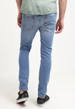 Pier One Slim Fit Jeans - Light Blue Denim 10 Pier One Slim Fit Jeans - Light Blue Denim -Herenkleding Winkel 9ce69a79e7f24d82919ce673ea1c8949