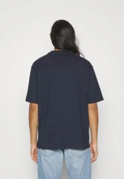 YOURTURN 3Pack Unisex - T-Shirt Basic - Olive, Beige, Dark Blue 12 YOURTURN 3Pack Unisex - T-Shirt Basic - Olive, Beige, Dark Blue -Herenkleding Winkel 9f9a01de948147abbb671e599bbe7b9f