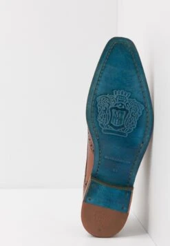 MELVIN & HAMILTON Martin 2 - Instappers - Brown -Herenkleding Winkel 9fa2af56377c4d82ab221b05ad764234