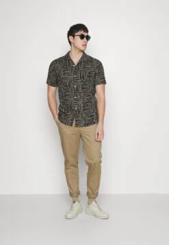 Pier One Overhemd - Brown 8 Pier One Overhemd - Brown -Herenkleding Winkel a583e7fd0c93490387eda33019321cbb