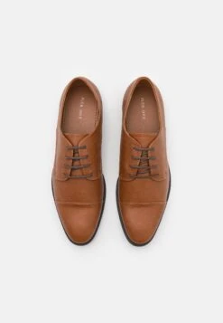 Pier One Veterschoenen - Cognac 11 Pier One Veterschoenen - Cognac -Herenkleding Winkel ac1b1c0a9c86494f9aea98c9d389b58f