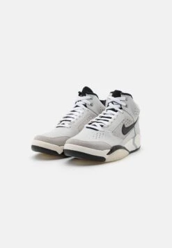 Nike Sportswear Air Flight Lite Mid Nas - Sneakers Hoog - Photon Dust/Black/Metallic Silver/Light Smoke Grey/White/Pale Ivory -Herenkleding Winkel ad7a2b7c62804a9abf7c8841ba4694a6