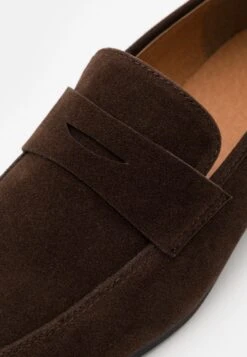 Pier One Instappers - Dark Brown 13 Pier One Instappers - Dark Brown -Herenkleding Winkel adb487ce627a49db9251319ed9f14cab