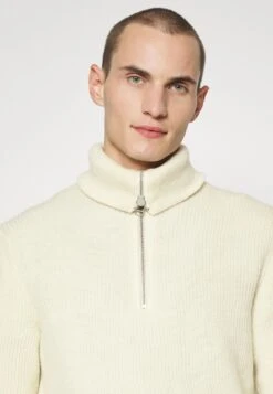 NN07 Holger - Trui - Ecru 11 NN07 Holger - Trui - Ecru -Herenkleding Winkel b4b0eb5935dc413e8ea25192299855d1