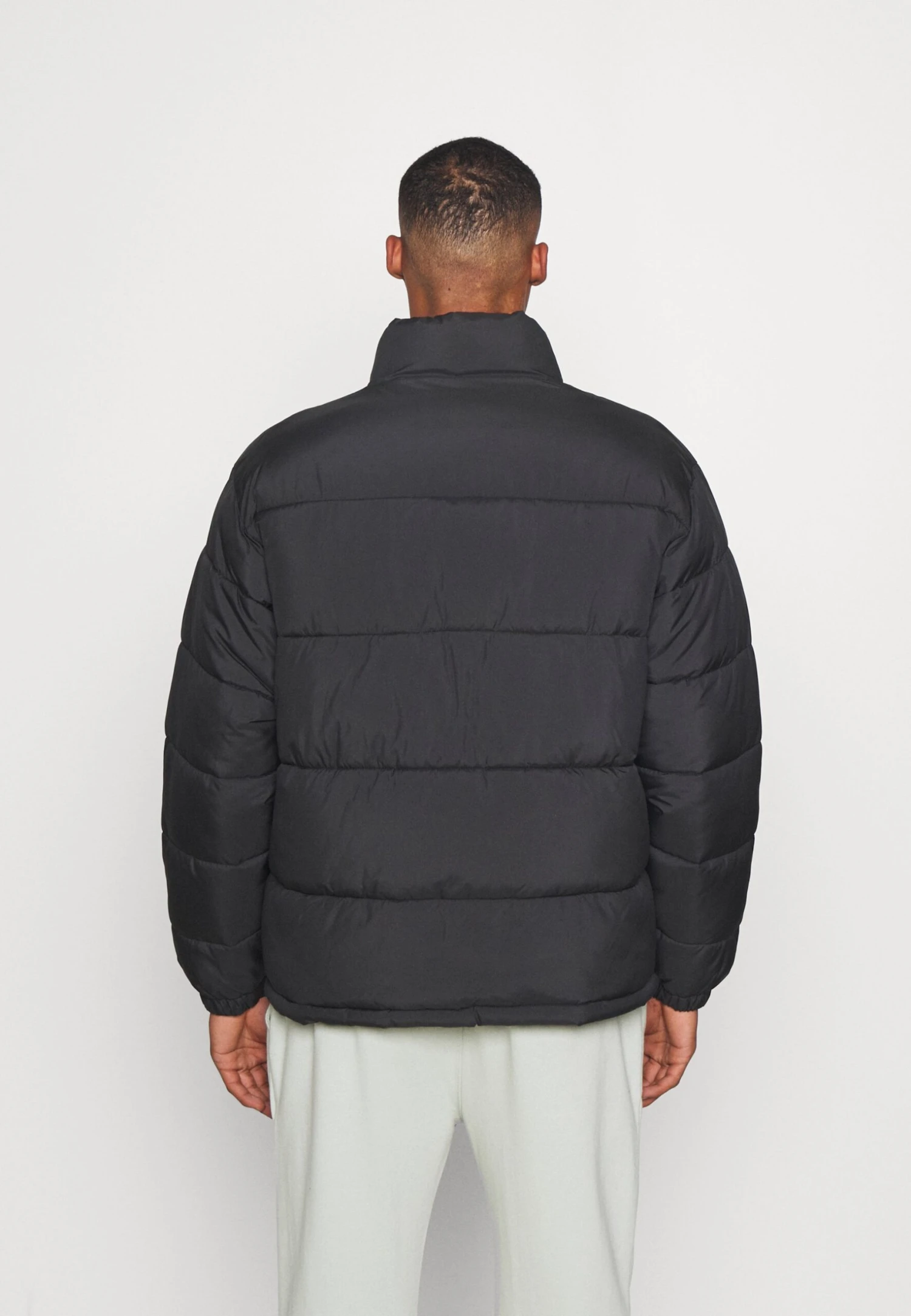 YOURTURN Oversize Puffer Jacket Unisex- Winterjas - Black 5 YOURTURN Oversize Puffer Jacket Unisex- Winterjas - Black - Afbeelding 3