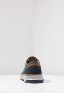 Skechers Moreno - Sneakers Laag - Navy -Herenkleding Winkel daece2f6bdc74f978162e9606f469fe1