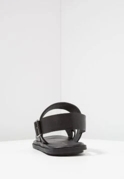 Pier One Sandalen - Black 11 Pier One Sandalen - Black -Herenkleding Winkel e819b7c59f5a477281c4a36bc41d12ad