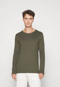 Pier One 2 Pack - Longsleeve - Black/Khaki 11 Pier One 2 Pack - Longsleeve - Black/Khaki -Herenkleding Winkel ea81510192644df0b8474502b4279a35