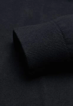 Bugatti V-Neck - Trui - Marine 16 Bugatti V-Neck - Trui - Marine -Herenkleding Winkel eaa3a11573294ae58c53f3152b83fc54