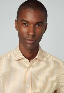 Hackett London Essential Bengal Stripe - Overhemd - White Yelow 11 Hackett London Essential Bengal Stripe - Overhemd - White Yelow -Herenkleding Winkel ed14b279dd1a4297998e02372b2e4135