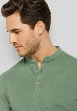 Bugatti Modern Fit - Poloshirt - Moos 9 Bugatti Modern Fit - Poloshirt - Moos -Herenkleding Winkel fbdab8dfb5b14ce0933a26713256087f